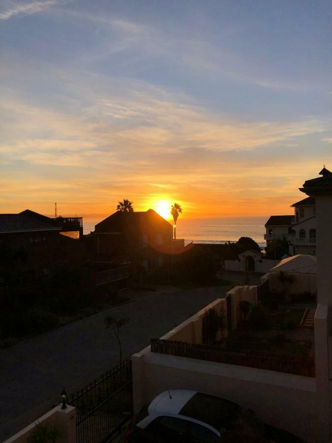 'On Point' Beach House - Jeffreys Bay Exterior photo